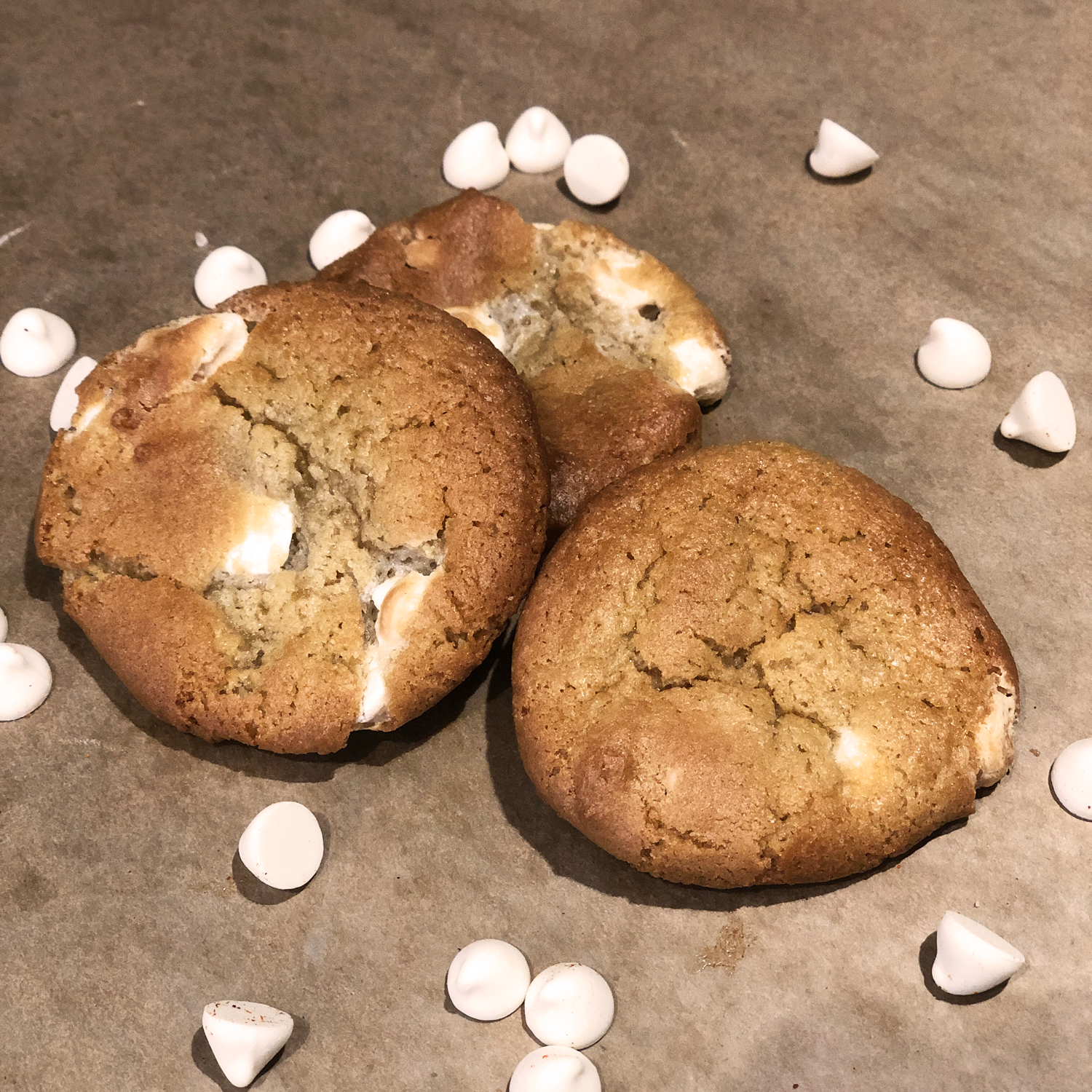 Mini White Chocolate Chip Cookie